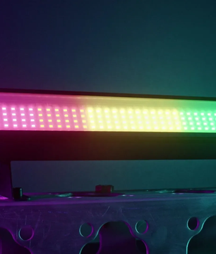 Blizzard Lighting StormChaser SuperCell Pro | 5-in-1 RGB+CW+WW Pixel Bar | Smart Lens & 16 Pixel Zones