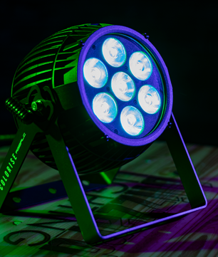 Blizzard Lighting Colorise RGBALC | 7x20W RGBALC 6-in-1 LED Wash Light with Color Mixing & White Presets