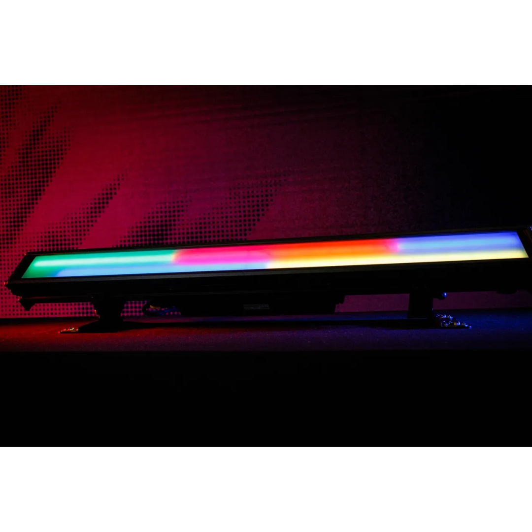 Blizzard Lighting Sticknado Great White | Outdoor Batten with Smart Lens & Pixel FX