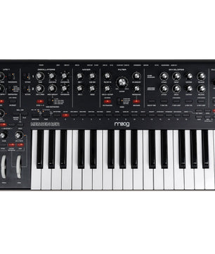 Moog Messenger | Monophonic Analog Synth with Ladder Filter, 32-Key Aftertouch & 64-Step Sequencer